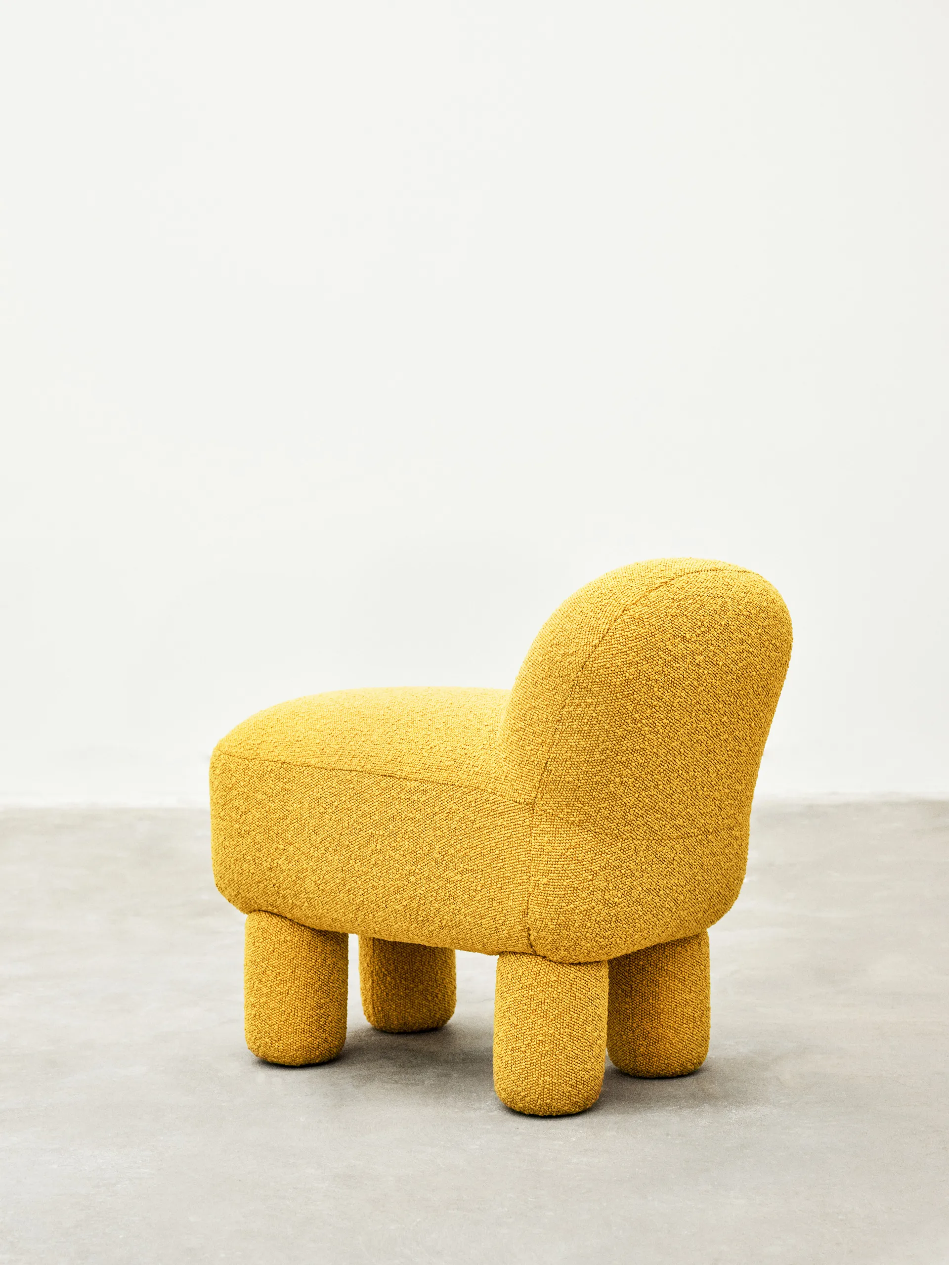 Pufa do siedzenia Lulu 36x65 cm, Yellow Design House Stockholm
