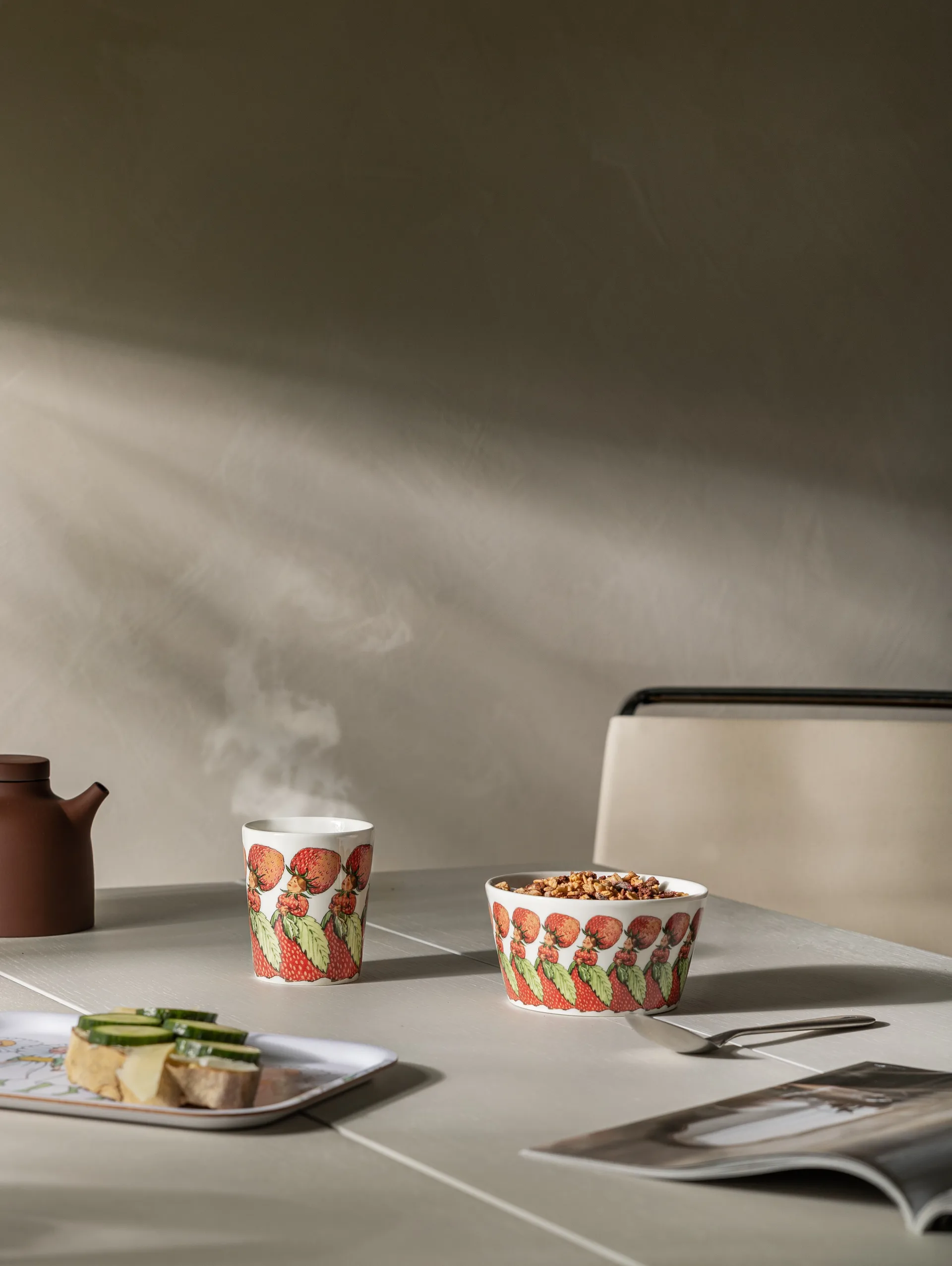 Rodzinny kubek z truskawkami, 28 cl Design House Stockholm