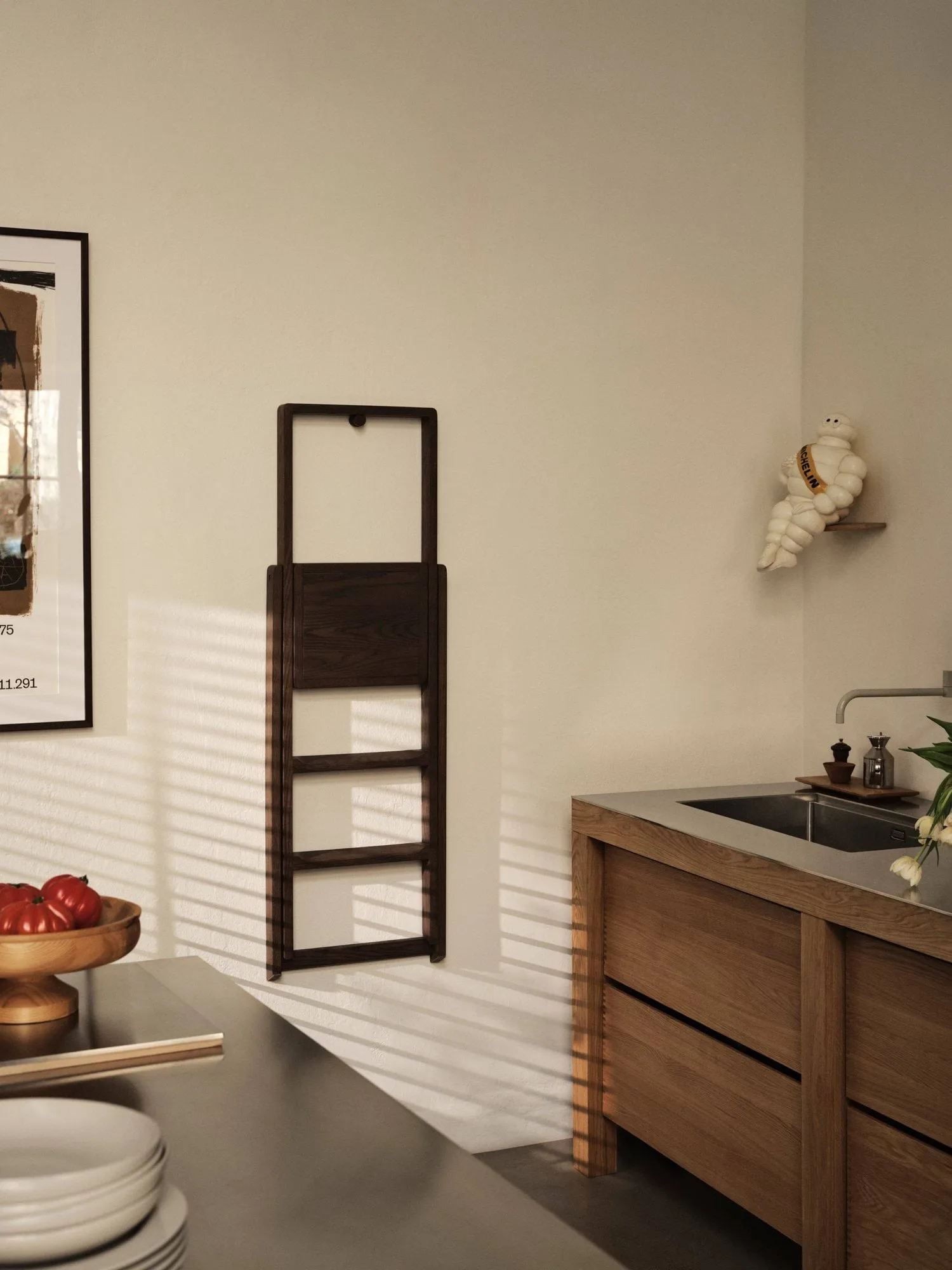 Stołek Step, Dark oak Design House Stockholm