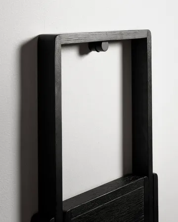 Stołek Step - Lakierowany na czarno - Design House Stockholm