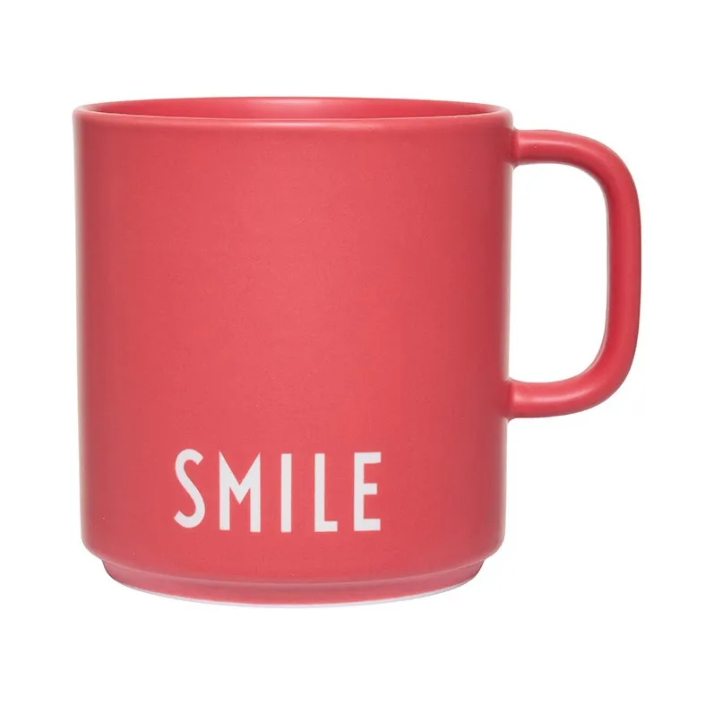Design Letters kubek ulubiony z uchwytem 250 ml, Red Design Letters