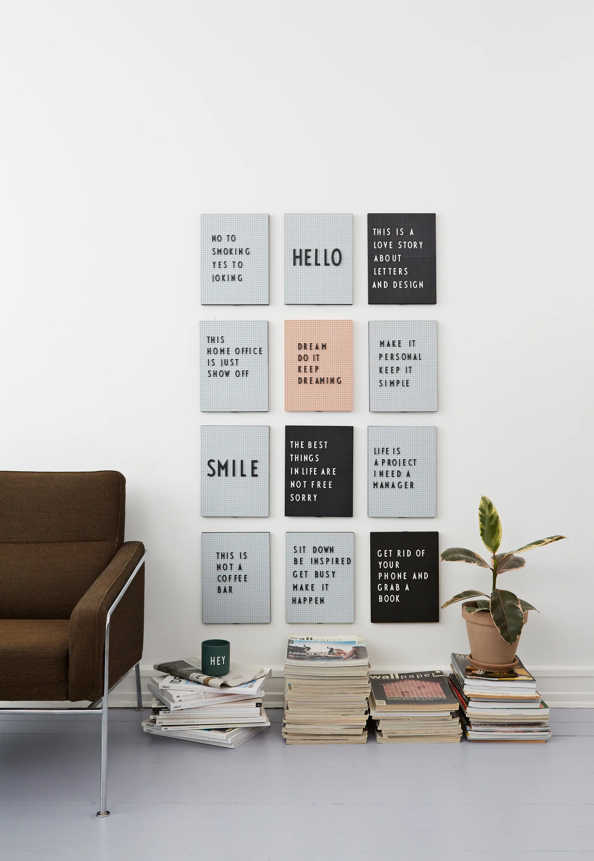 Design Letters tablica literowa A4, Czarny Design Letters