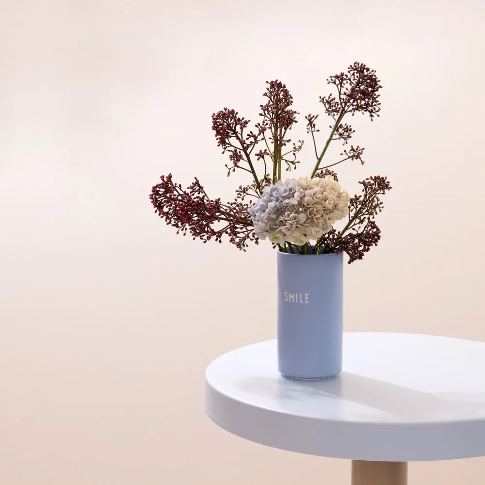 Design Letters ulubiony wazon, Smile Design Letters