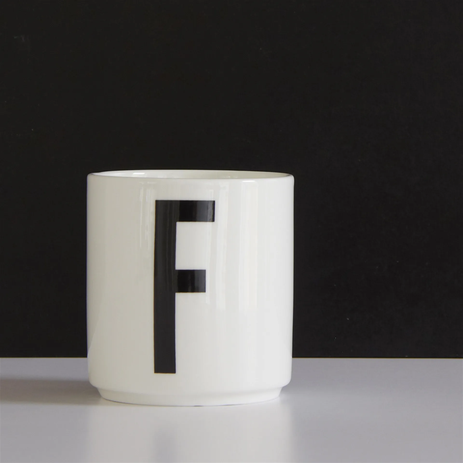 Kubek Design Letters, F Design Letters