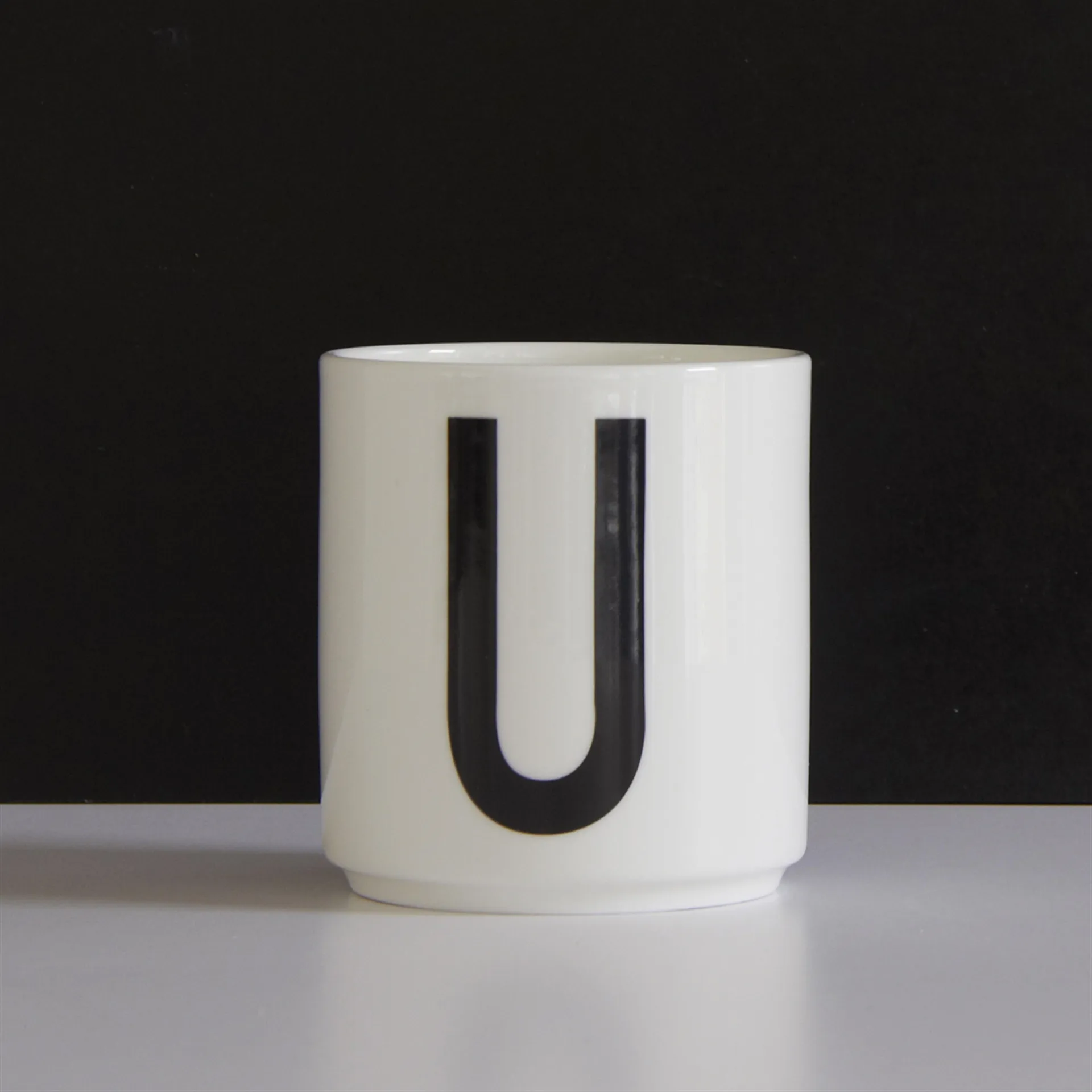 Kubek Design Letters, U Design Letters