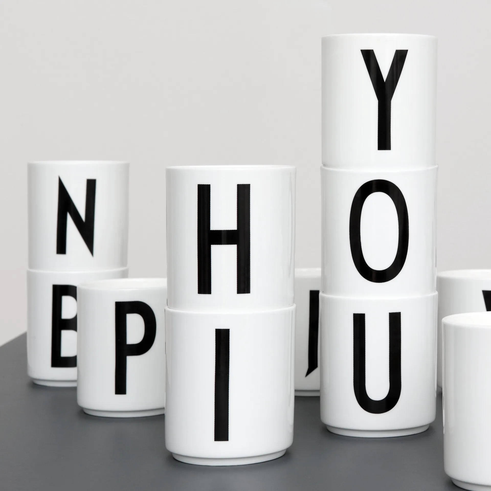 Kubek Design Letters, Y Design Letters