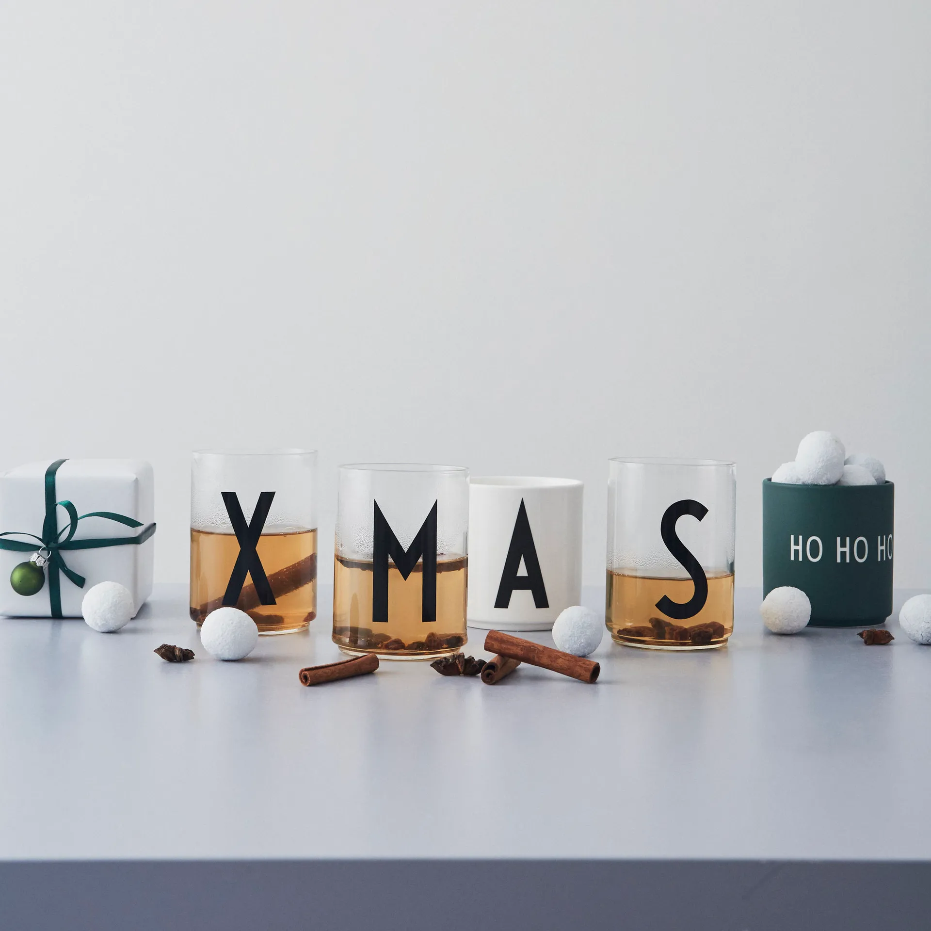 Kubek Favourite Design Letters 25 cl, Ho ho ho-dark green Design Letters