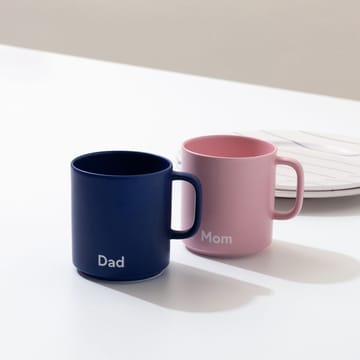 Kubek Favourite z uchem Design Letters VIP 25 cl - Dad - Design Letters