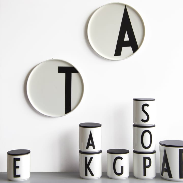 Talerz Design Letters, B Design Letters