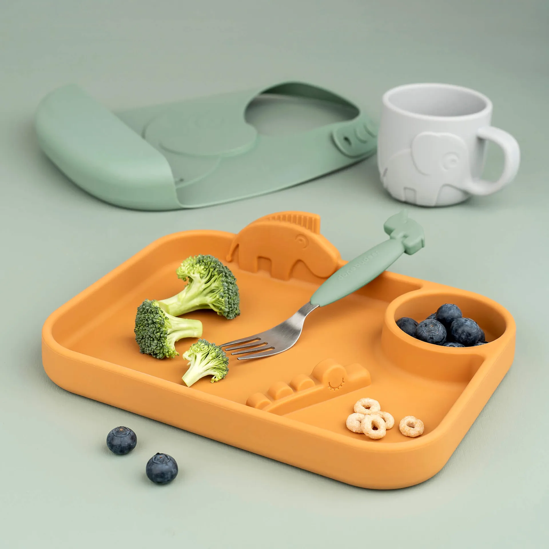 Zestaw sztućców Deer Friends Easy-grip, 3 części, Green Done by deer