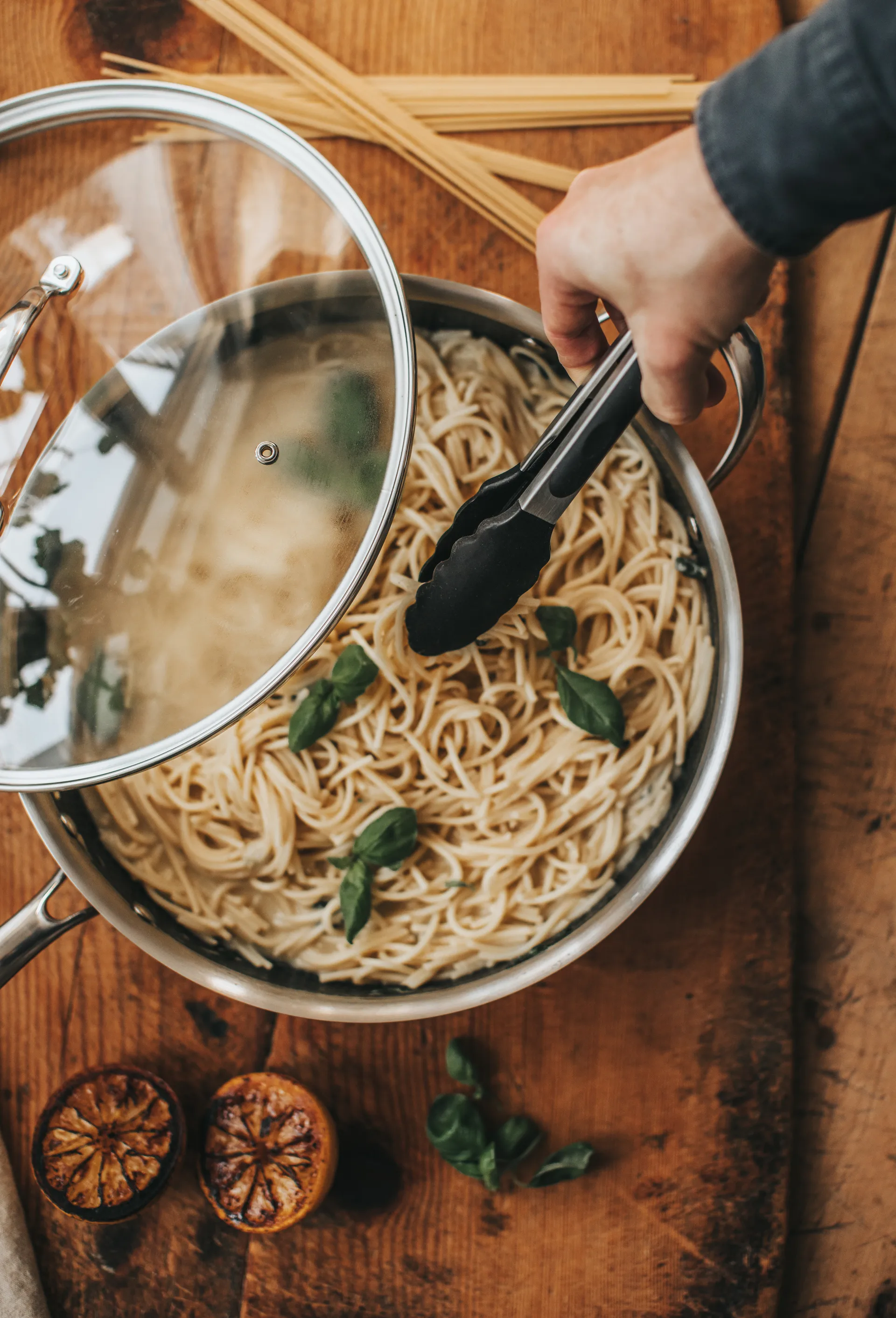 Szczypce kuchenne Kiah z czarną osłoną silikonową, Stal nierdzewna Dorre