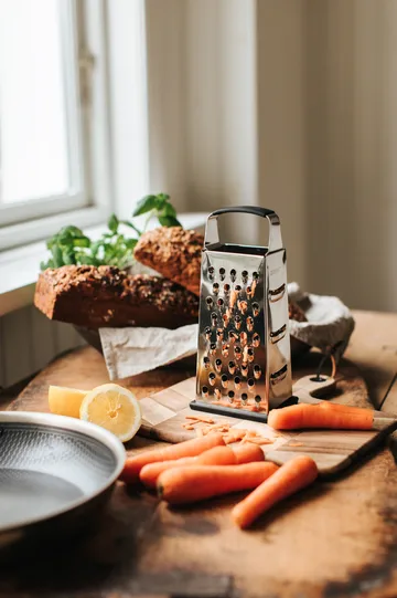 Tarka z gumową stopką Rubi, 4-stronna - 24 cm - Dorre