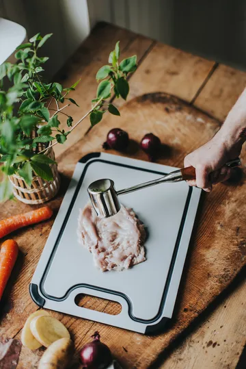 Tłuczek do mięsa ze stali nierdzewnej Kata 28,8×6,1×5,1 cm - Drewniany uchwyt - Dorre