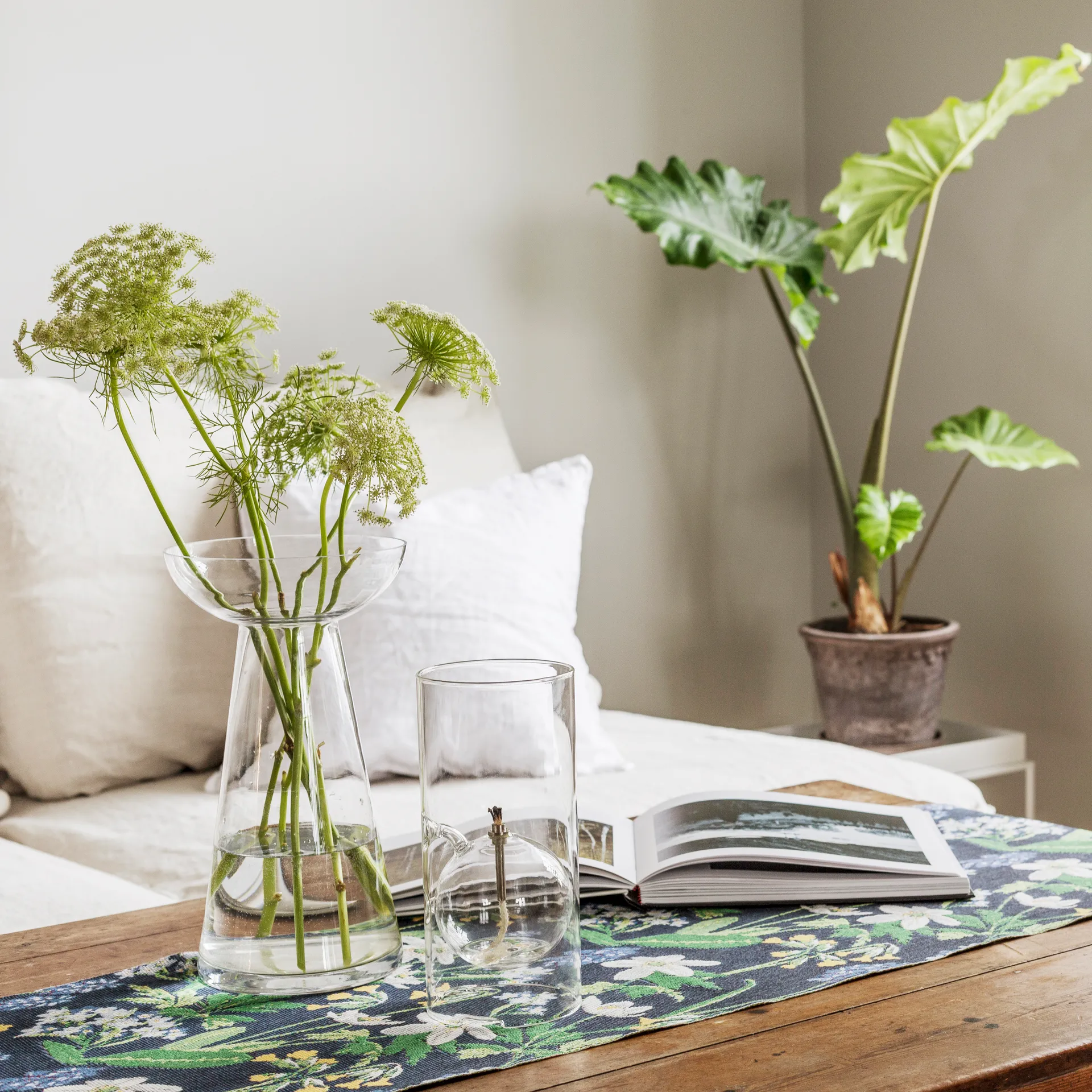 Bieżnik Spring, 35x140 cm Ekelund Linneväveri