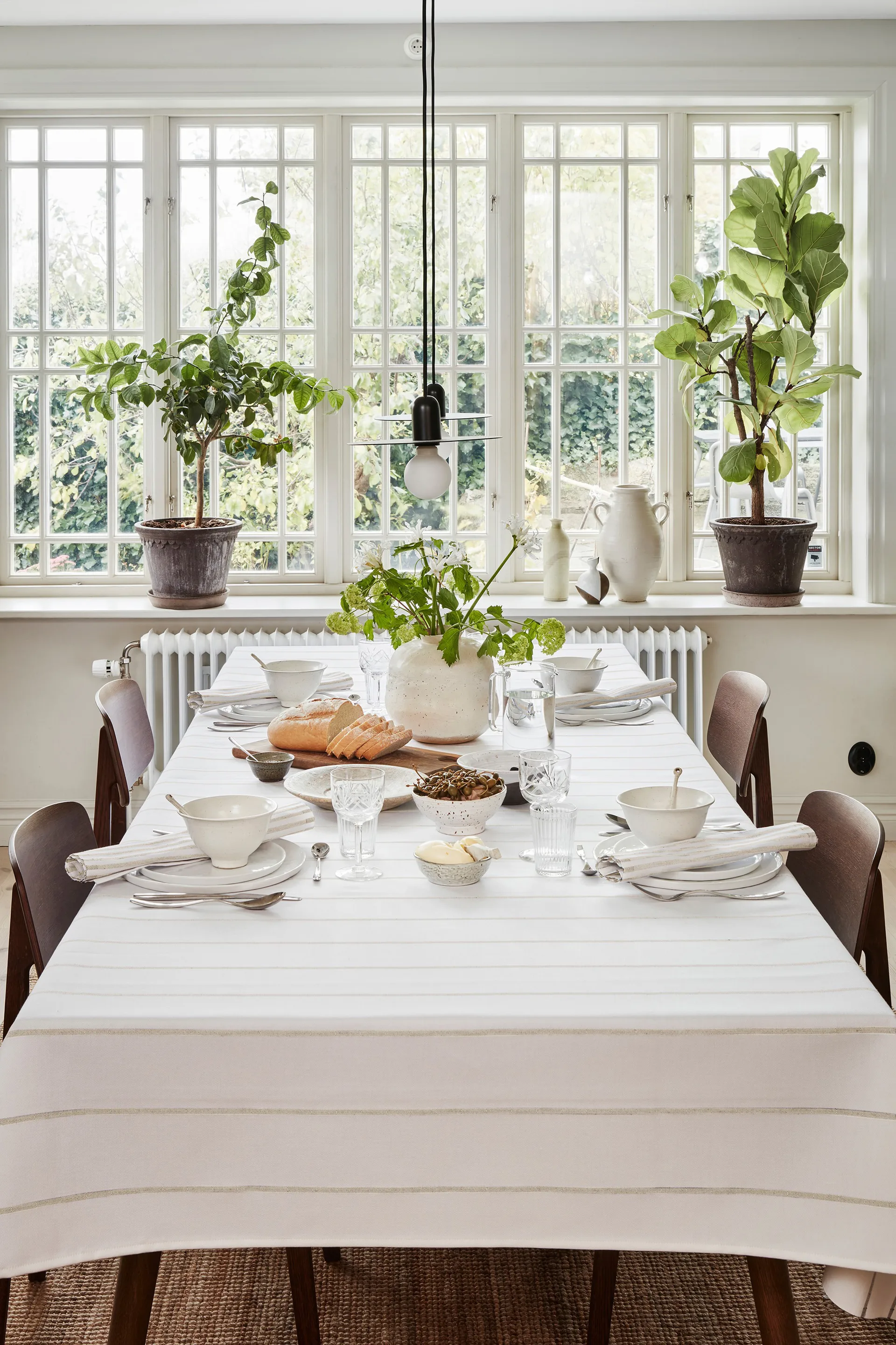 Obrus Tvärs 150x210 cm, Niebielony Ekelund Linneväveri