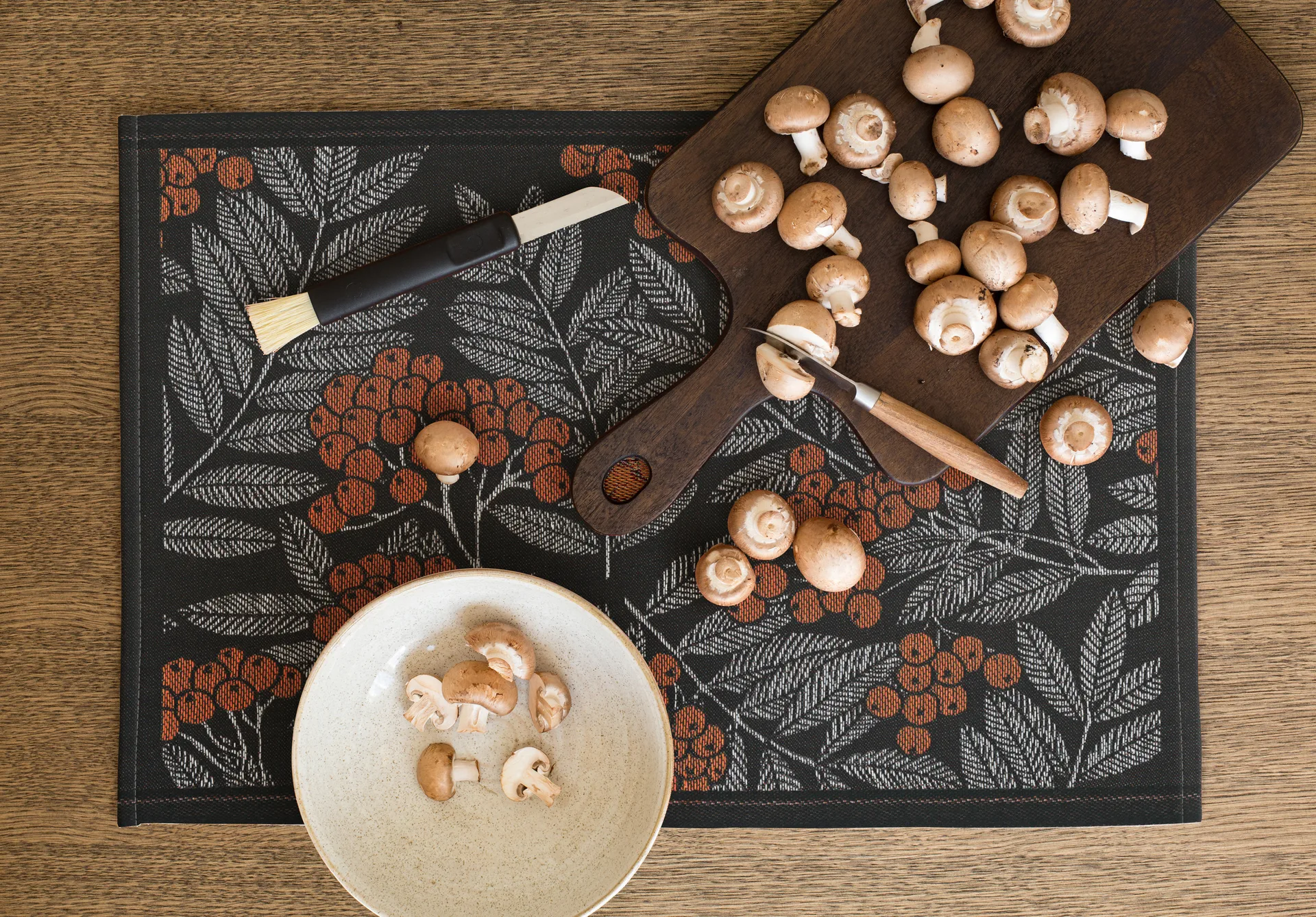 Rönnbärsliść podkładka, 35x48 cm Ekelund Linneväveri