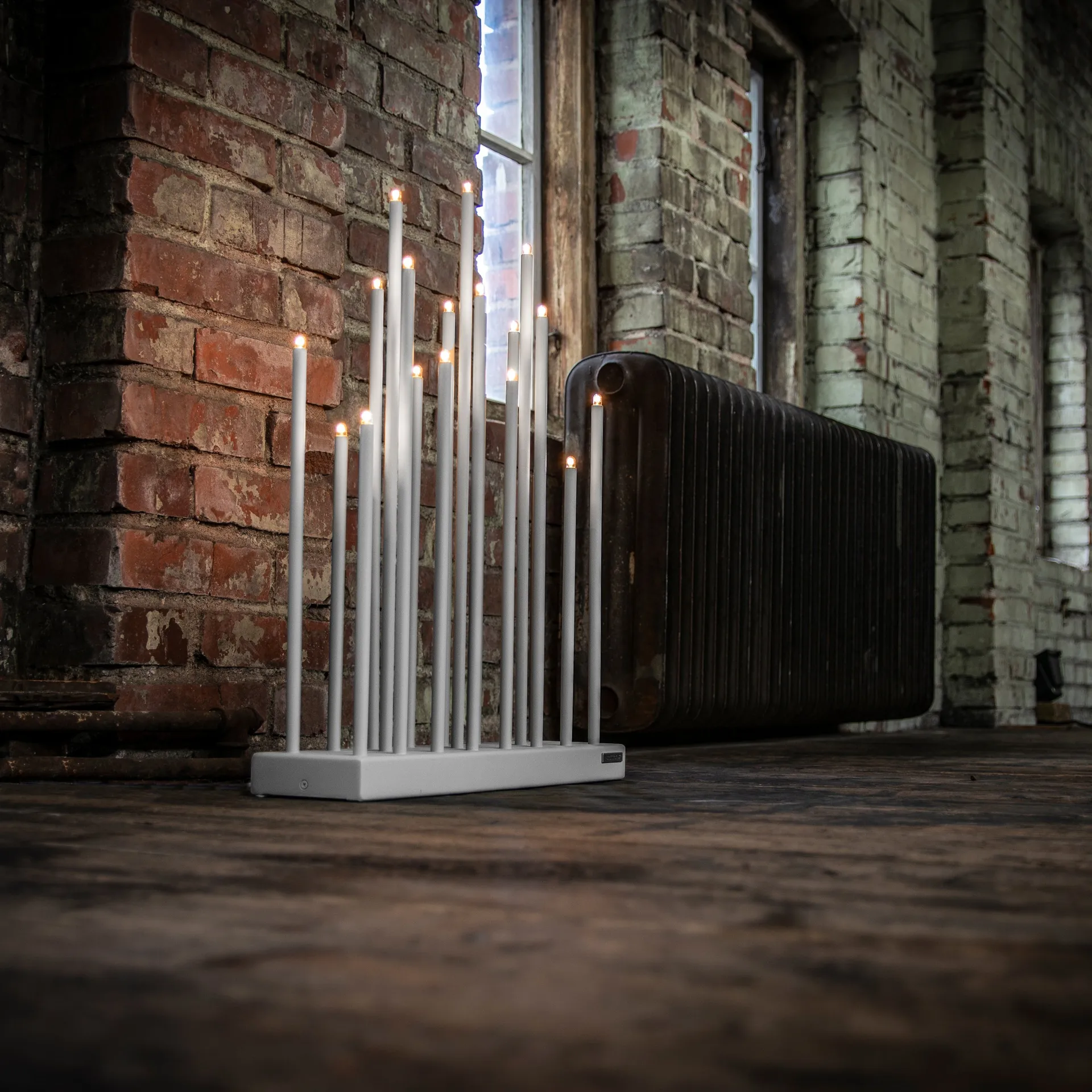 Elflugan Grande świecznik elektryczny, Jasnoszary Elflugan