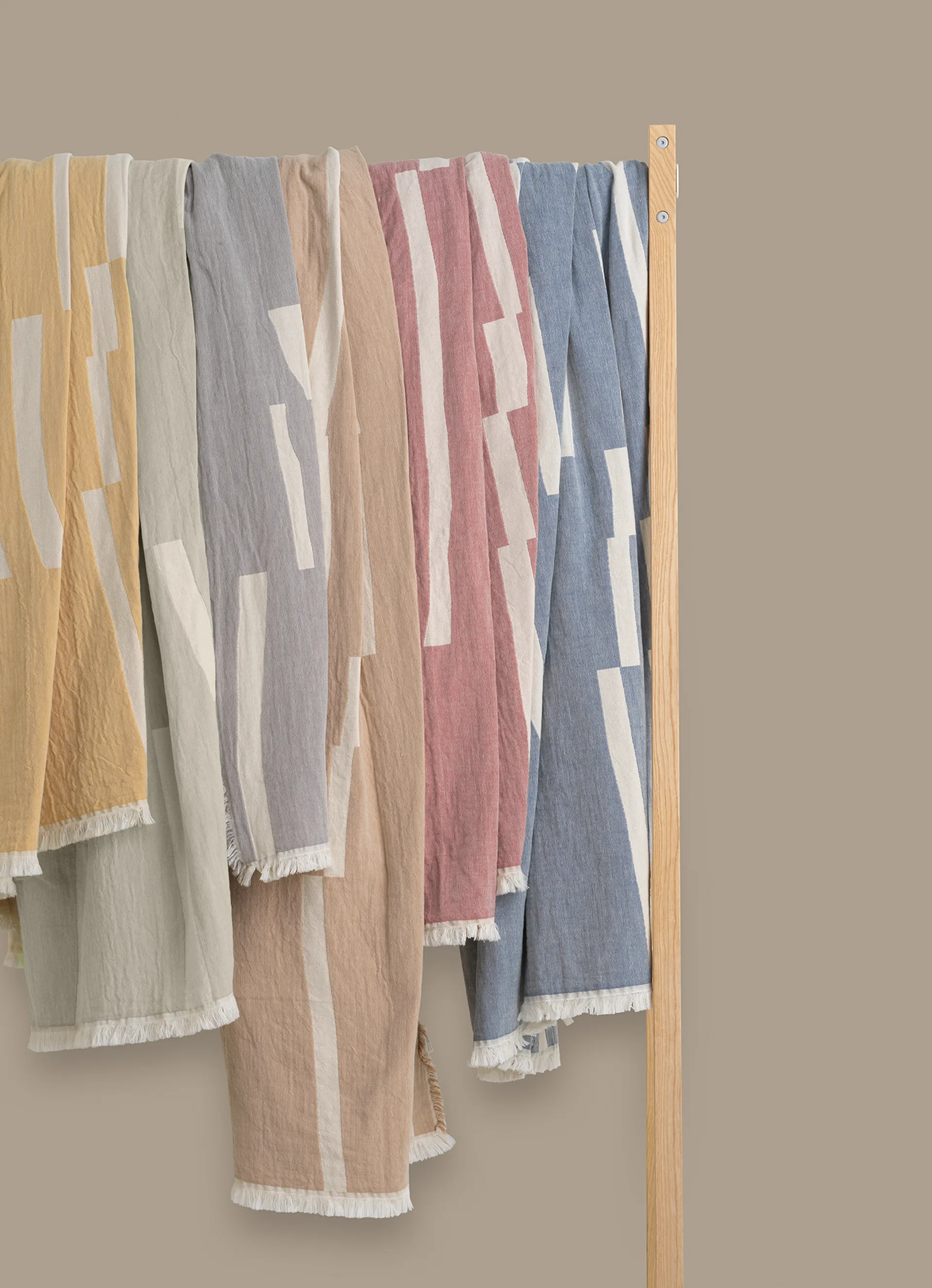 Pled Lyme Grass 130x180 cm, beżowy Elvang Denmark