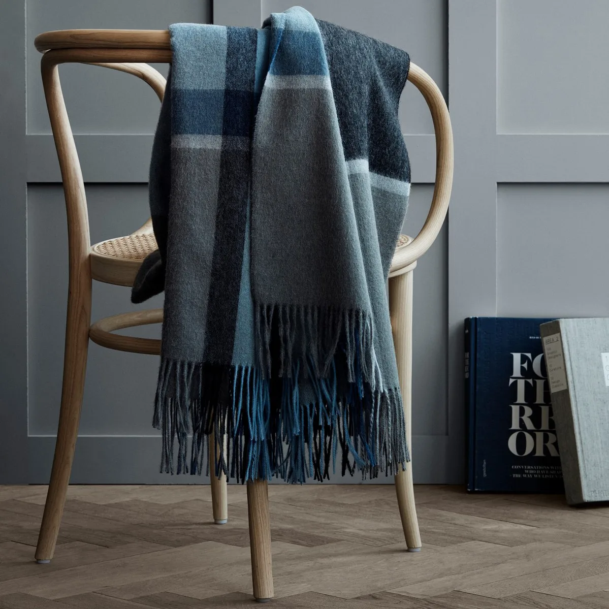 Pled Manhattan, stalowy błękit-pyłowy ocean Elvang Denmark