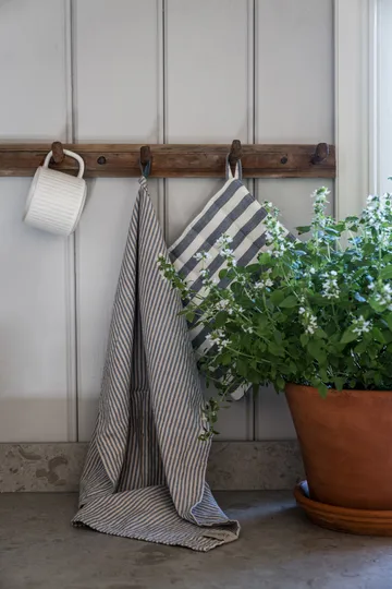 Łapka kuchenna w szerokie paski Ernst 23x25 cm - Niebiesko-biała - ERNST