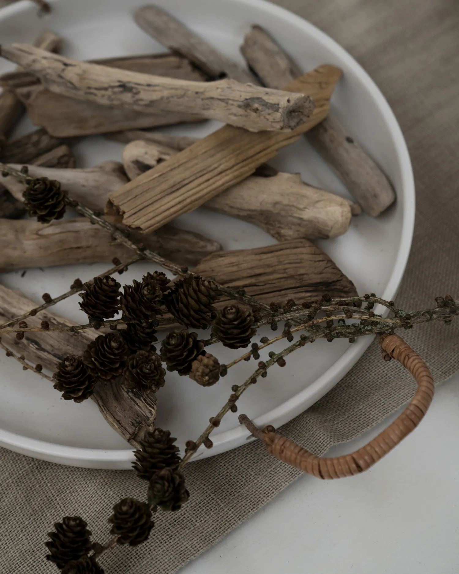 Ernst taca z uchwytem biała, Ø35 cm ERNST