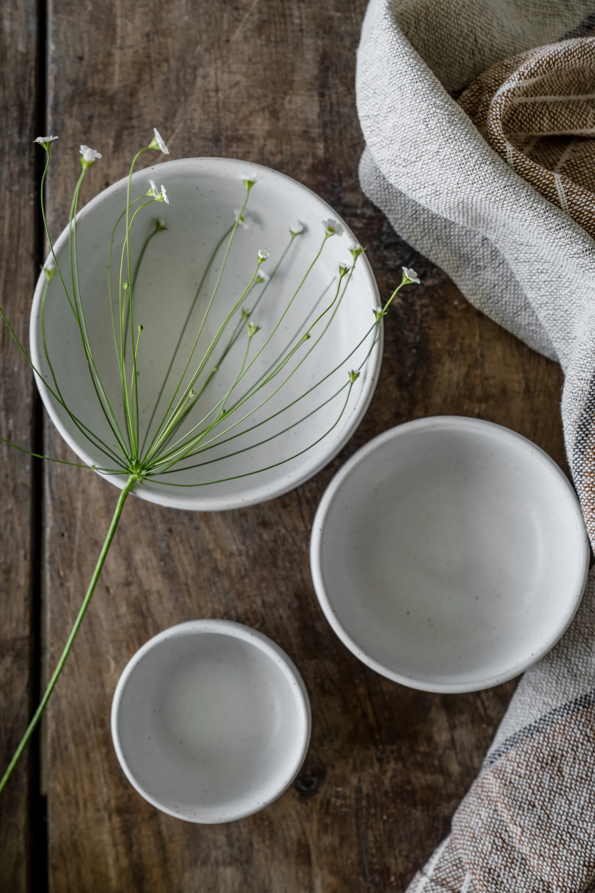 Miska Ernst, Biało-naturalne dno, Ø8 cm ERNST