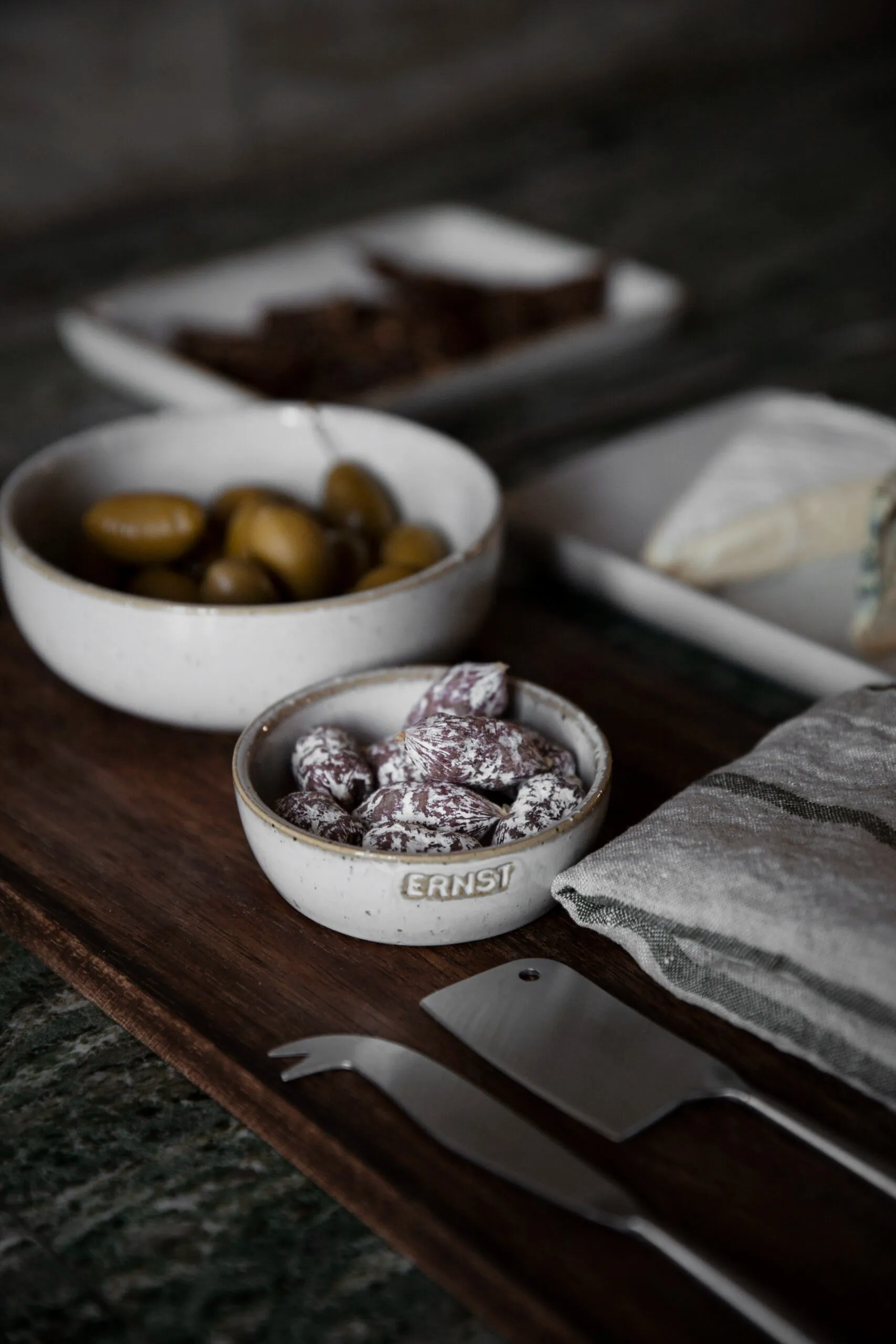 Miska Ernst z logo, naturalna biel, Ø9 cm z logo ERNST