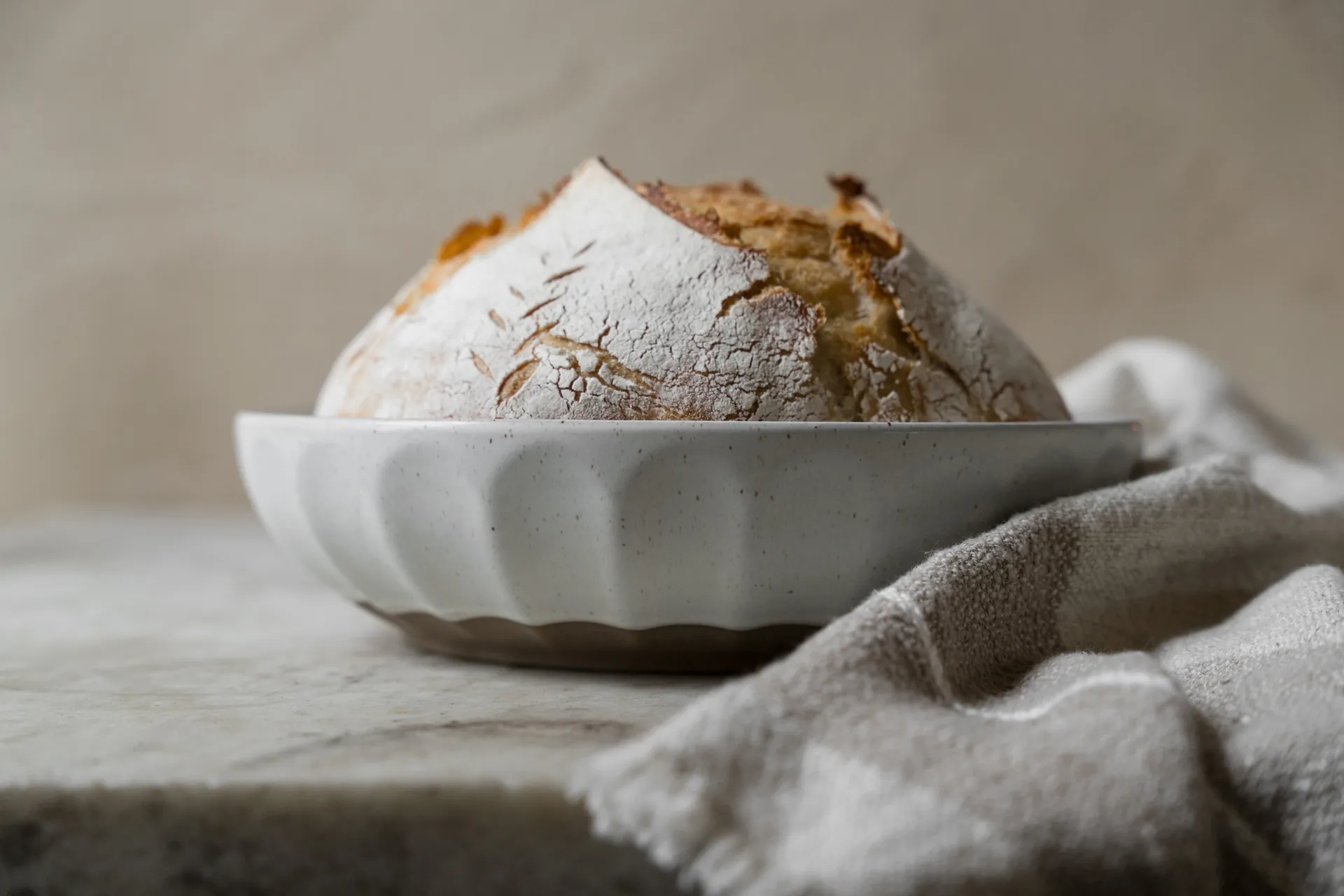 Miska kamionkowa Ernst, Biała - natural, Ø24 cm ERNST