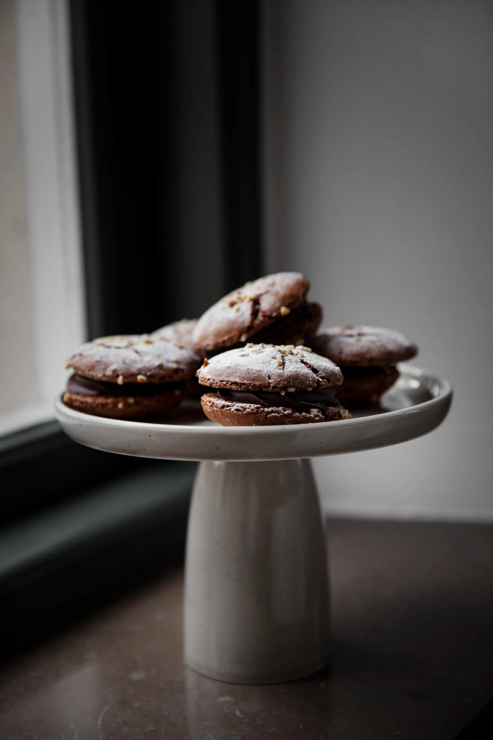 Patera Ernst Ø20 cm, Piaskowy ERNST