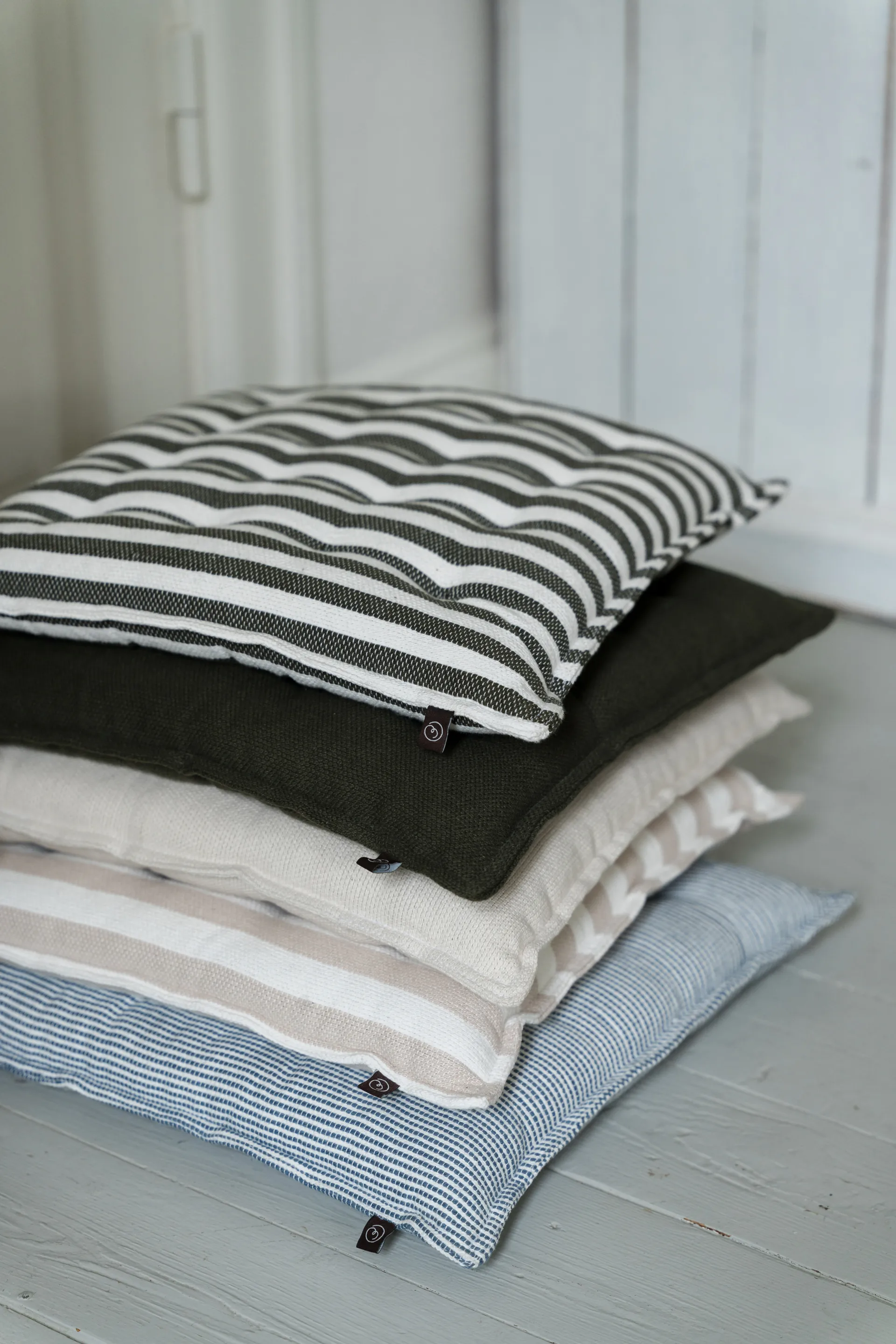 Poduszka do siedzenia Ernst 40x40 cm, Beżowa ERNST