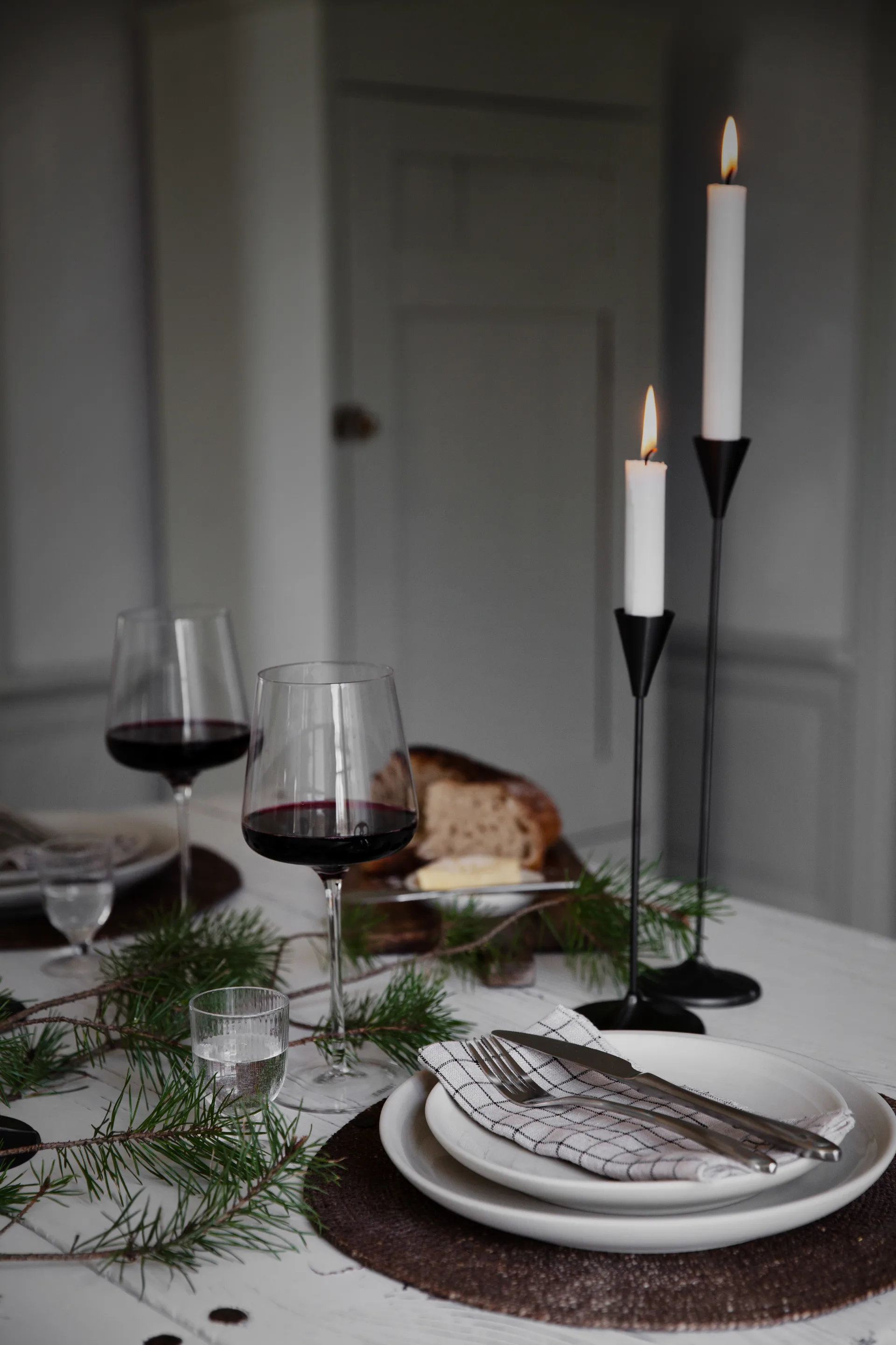 Świecznik chromowany czarny Ernst, 35 cm ERNST