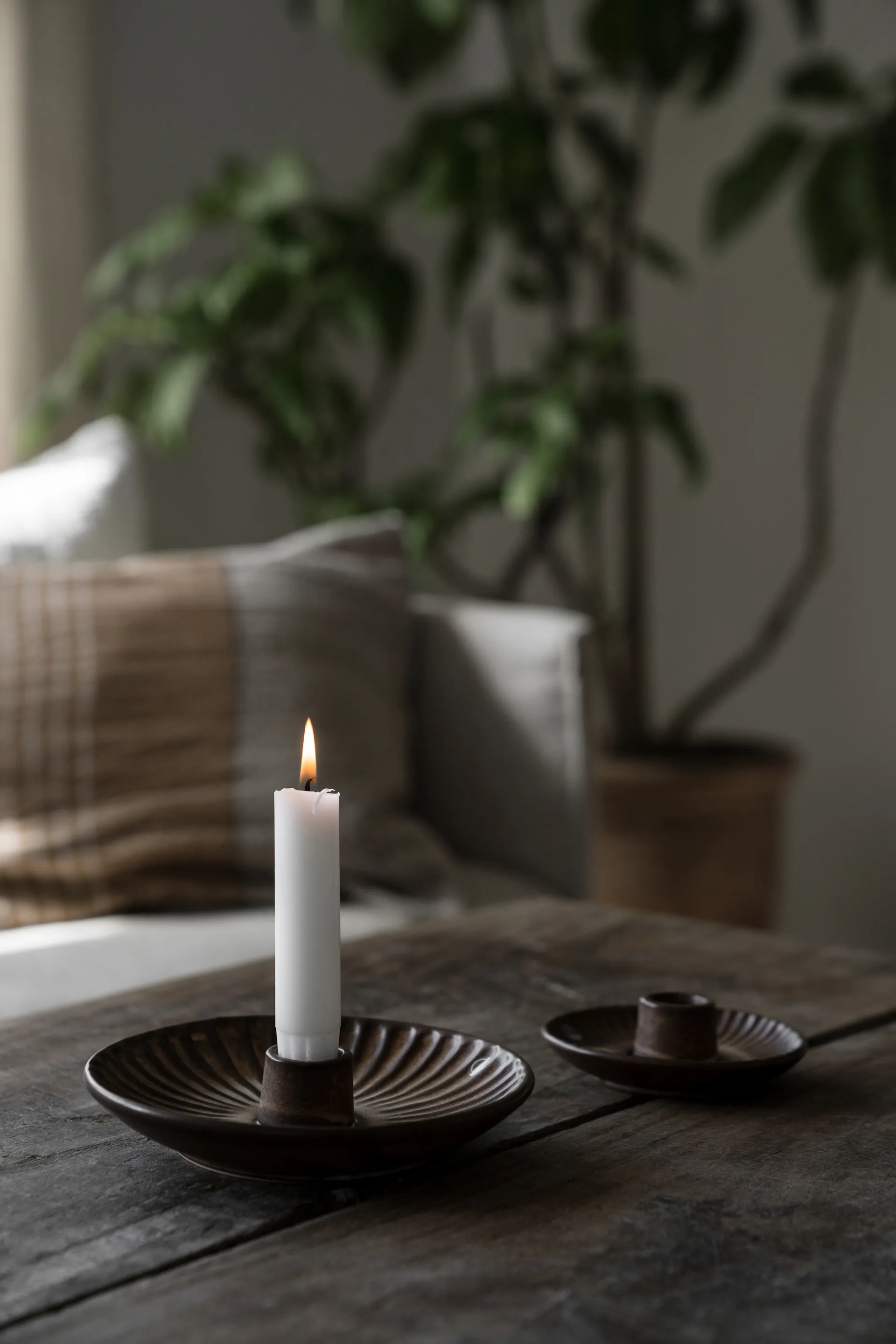 Świecznik Ernst Ø10,5x3,5 cm, Brązowo-beżowy ERNST