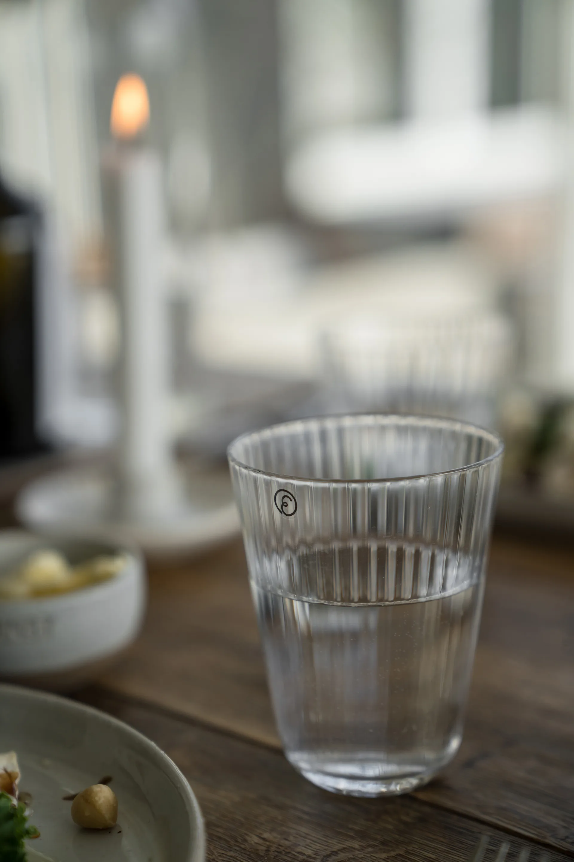 Szklanka do napojów ryflowana Ernst, 30 cl ERNST