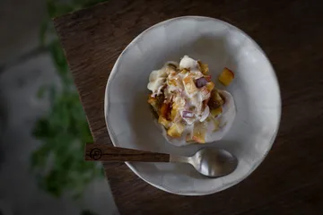 Talerzyk kamionkowy Ernst - Biały-natural, Ø17×3 cm - ERNST