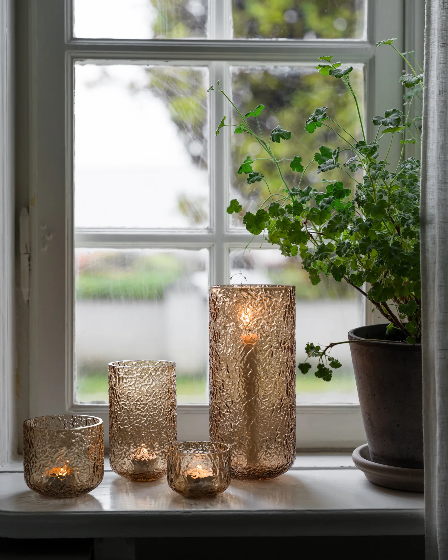 Wazon/świecznik wzorzysty Ernst, Bursztyn, Ø8x6 cm ERNST