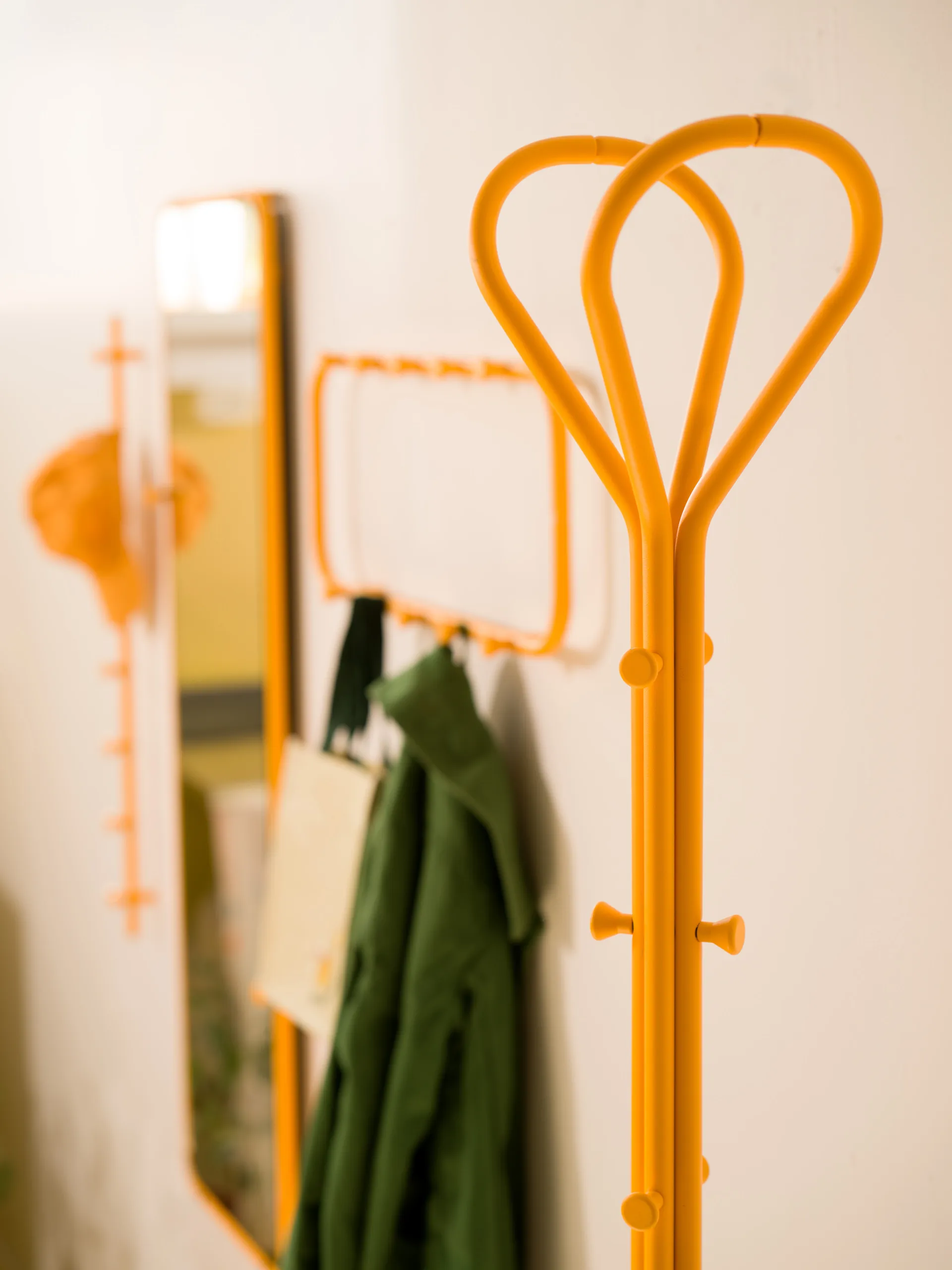 Tamburmajor Classic, Sun yellow Essem Design