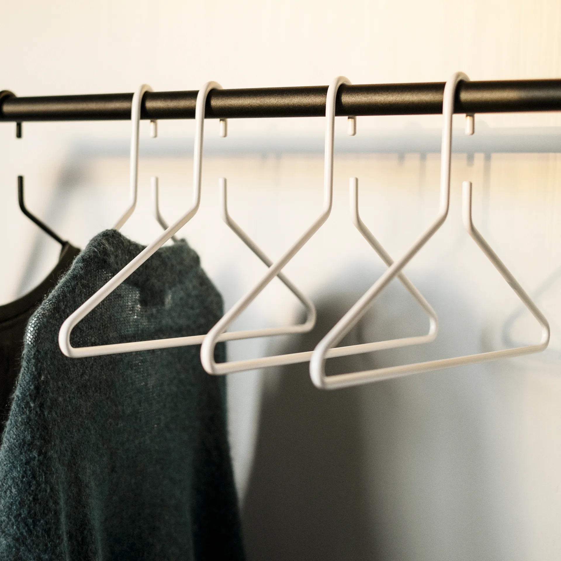 Wieszak Triangel 3-pak, Biały Essem Design