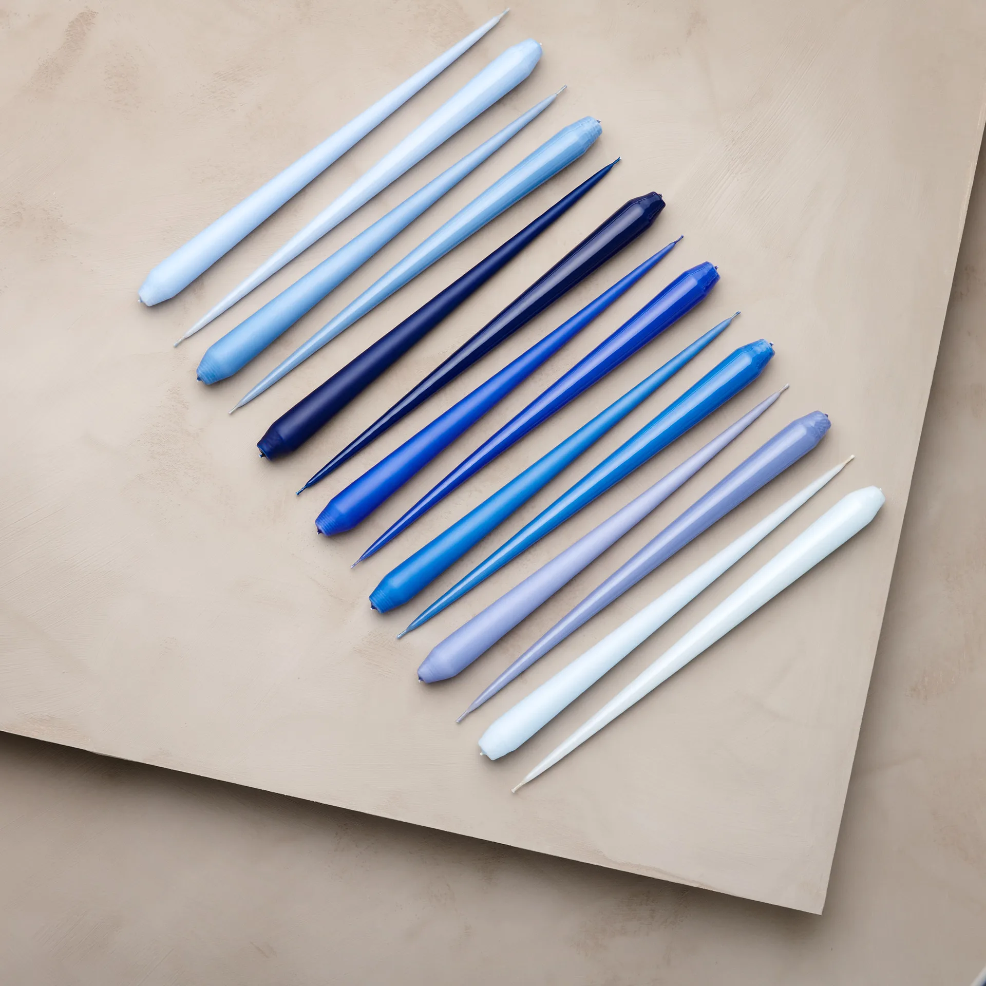 ester & erik świeca 4-pak lakierowany, icy lavender, 32 cm ester & erik