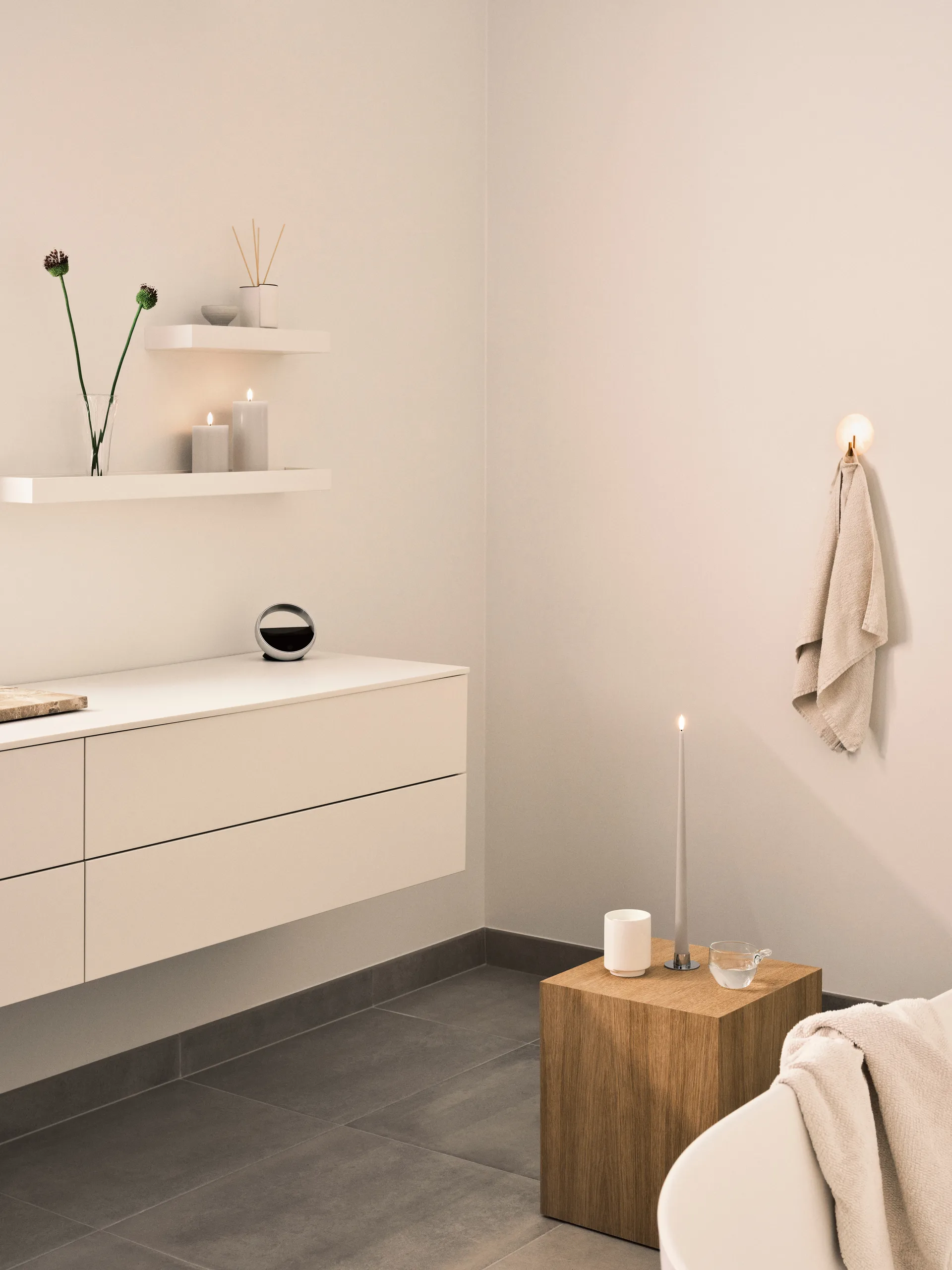 Świeczka LED ester & erik, 22 Linen Grey, 15cm ester & erik