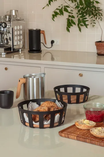 Koszyk na chleb Nordic Kitchen - Black, large, Ø24,5 cm - Eva Solo