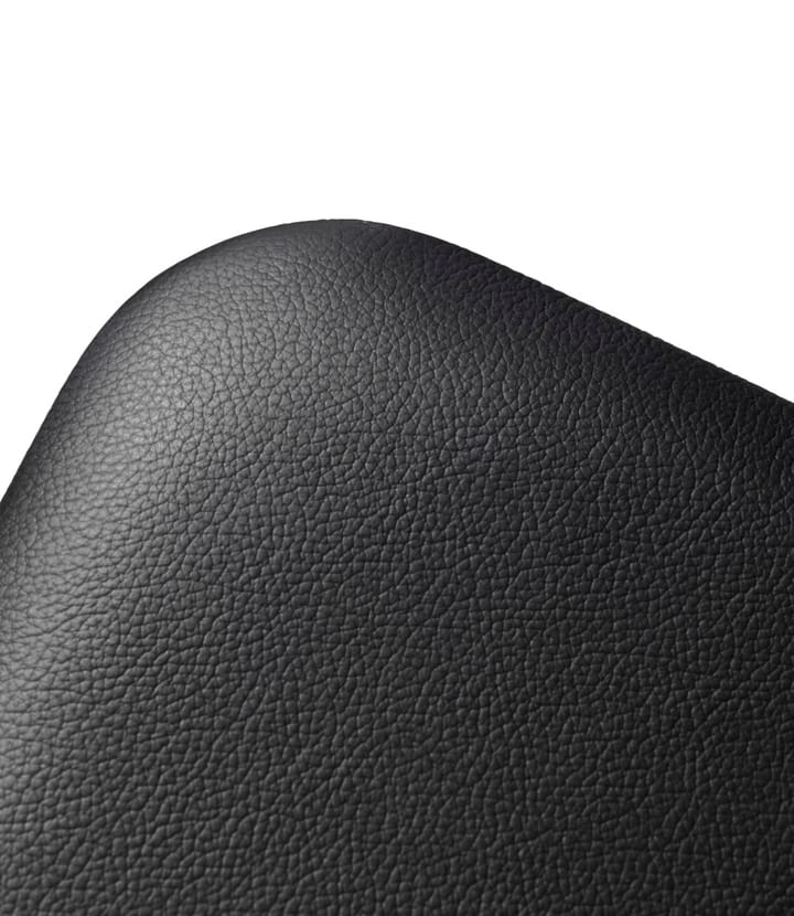 Krzesło J48, Oak black painted-black leather FDB Møbler