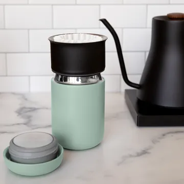 Carter kubek termiczny ze stänkskydd 350 ml - Mint chip - Fellow