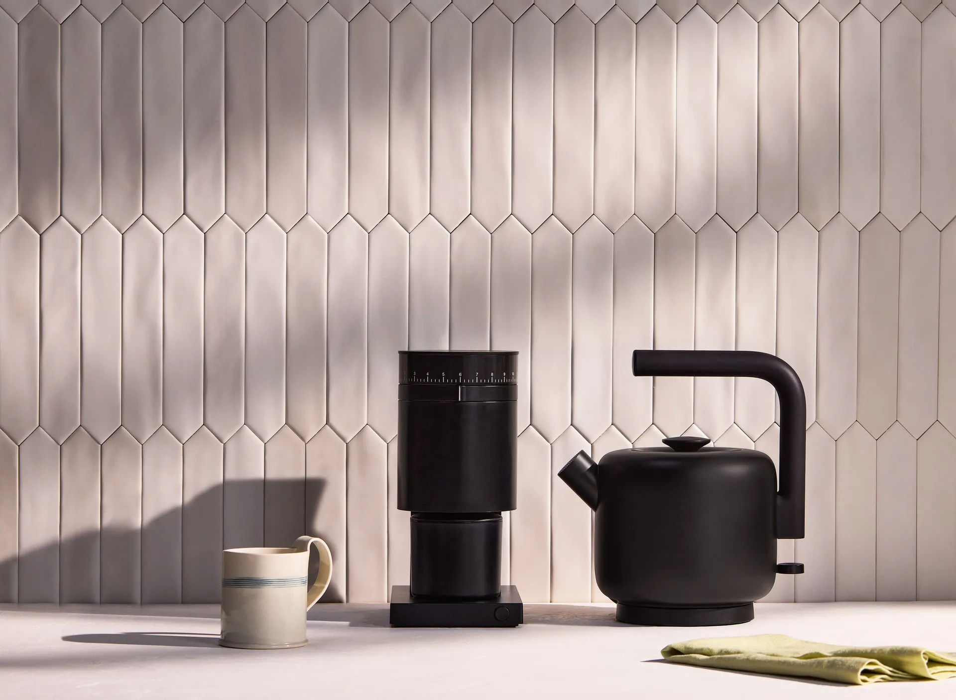 Czajnik Clyde 1,5 L, Matte black Fellow