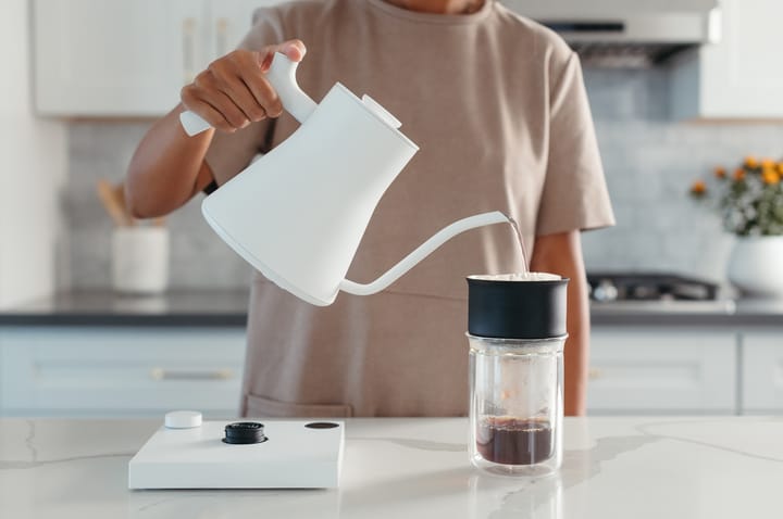 Czajnik elektryczny Stagg EKG Pro 0.9 L, Matte white Fellow