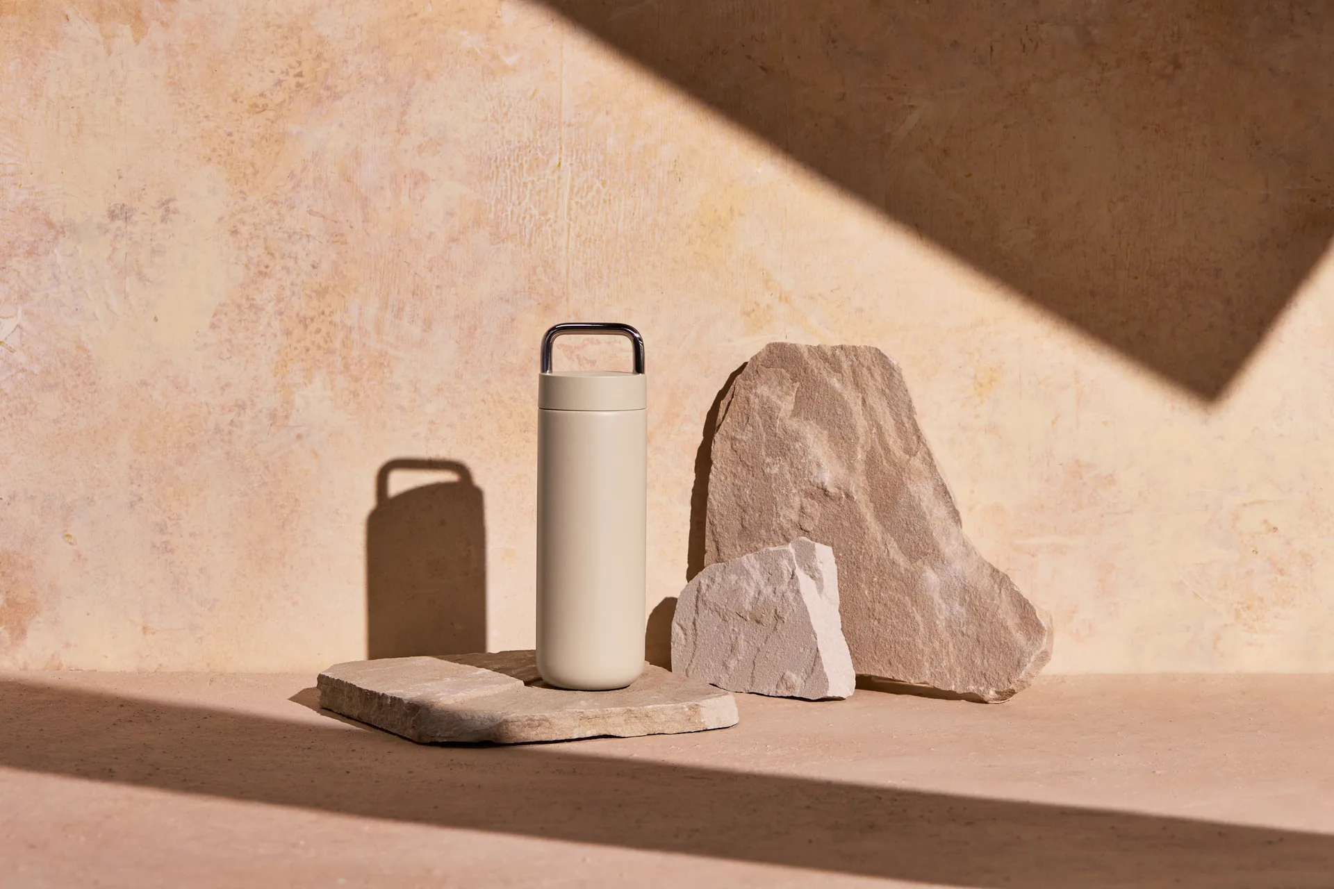 Kubek termiczny Carter Carry limited edition 59 cl, Sand dune Fellow