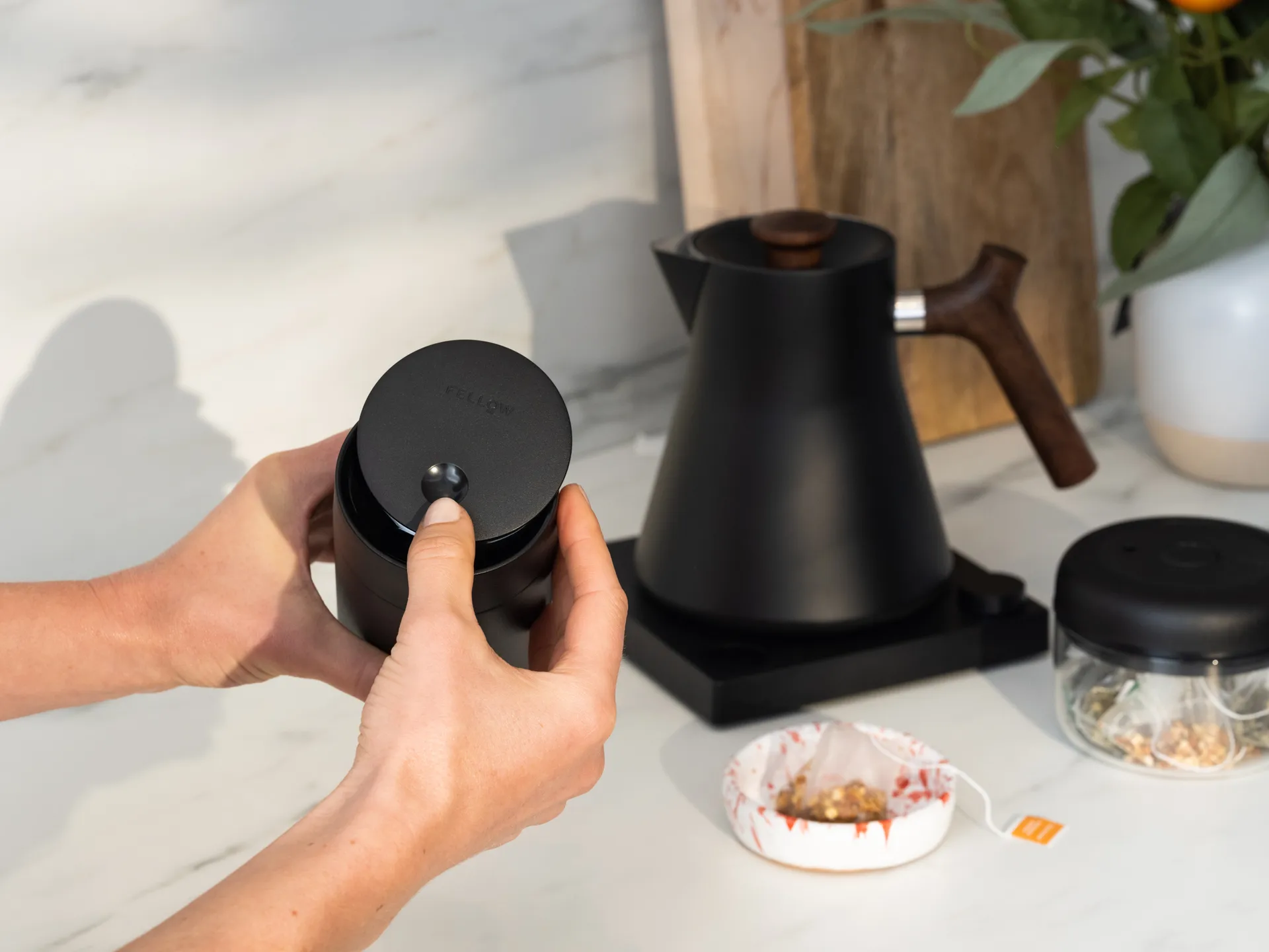 Kubek termiczny z pokrywką Carter 35 cl, Matte black Fellow