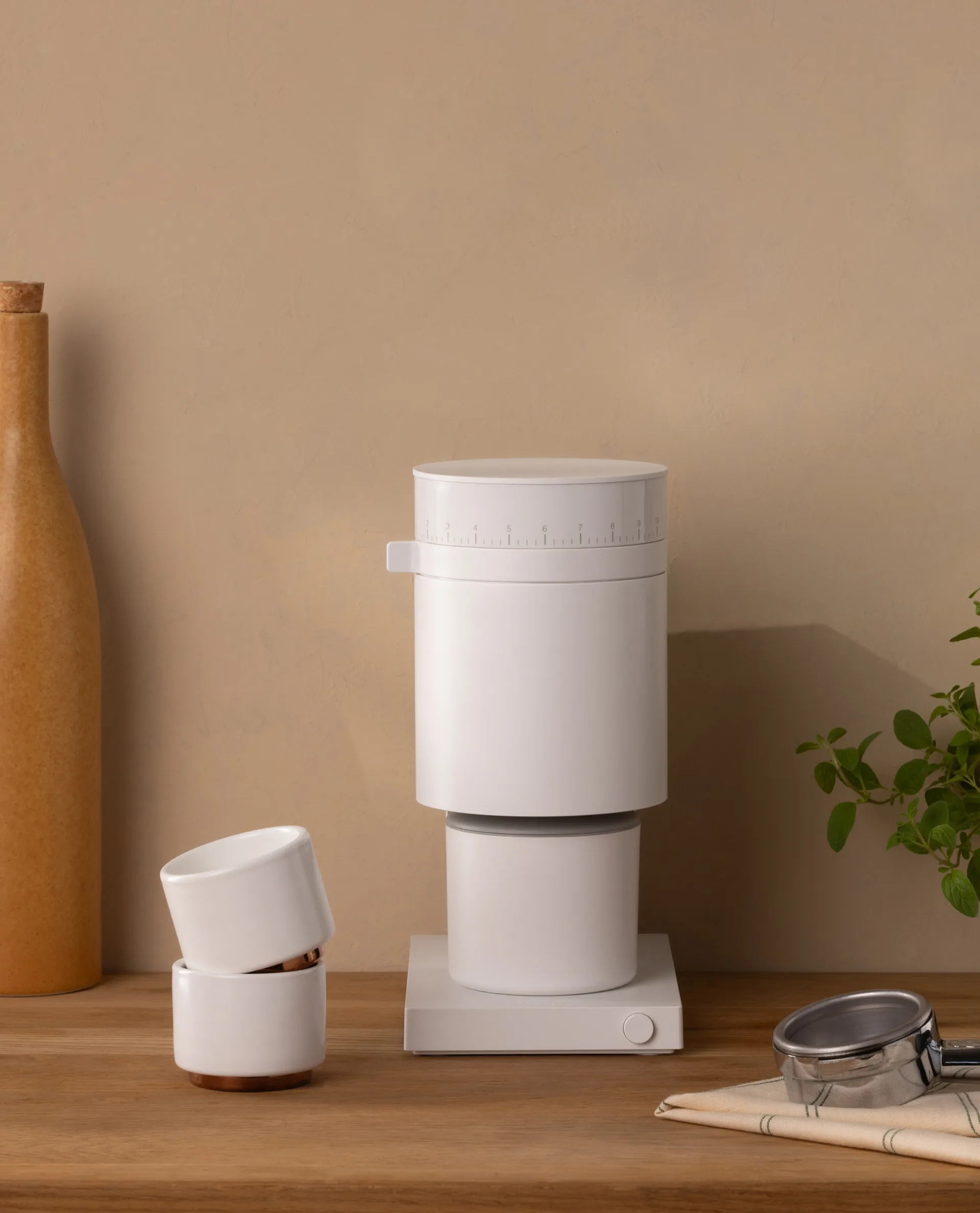 Młynek elektryczny do kawy Opus Conical Burr, Matte white Fellow