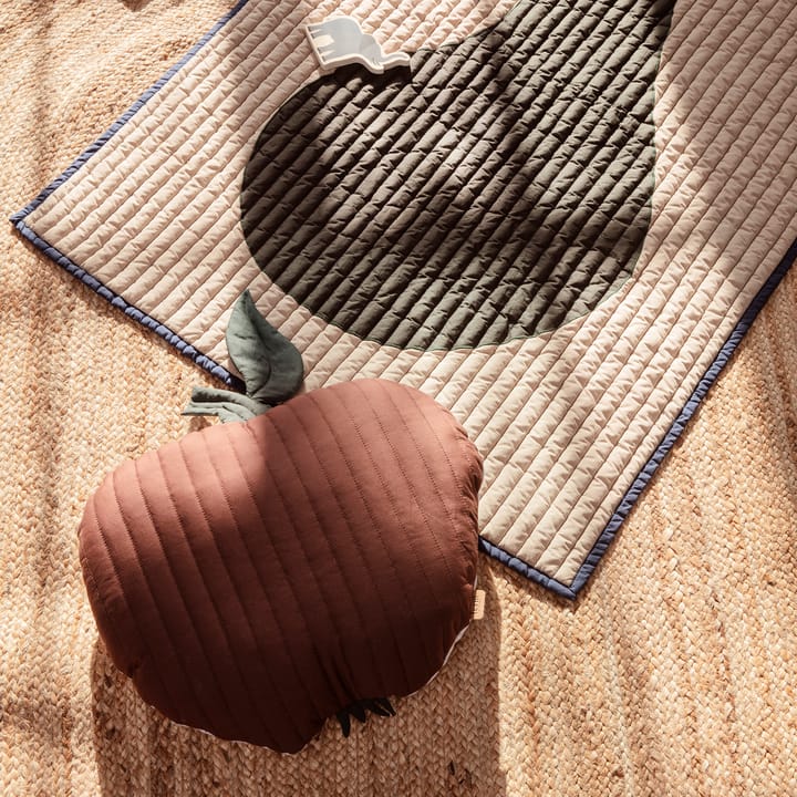 Apple poduszka 45x49 cm - Cinnamon - ferm LIVING