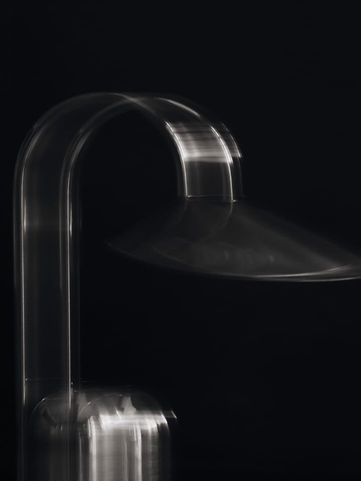 Arum lampa przenośna, Stainless steel Ferm Living