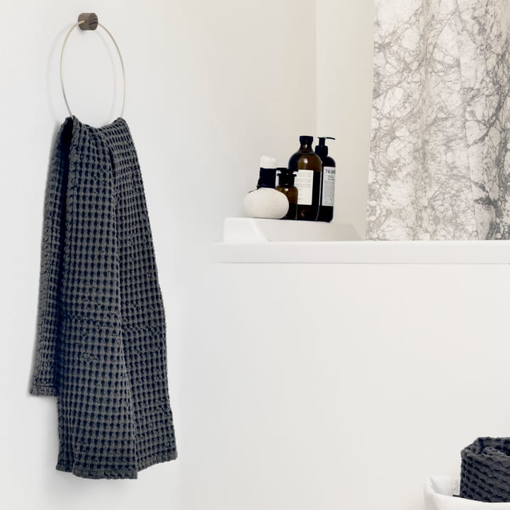Brass uchwyt na ręczniki , Ø 20.5 cm Ferm Living